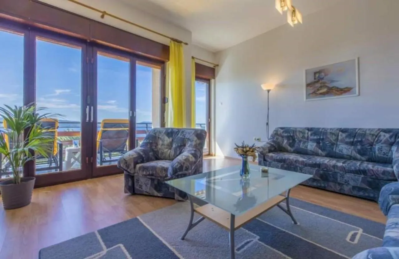 Apartment In Crikvenica 14231