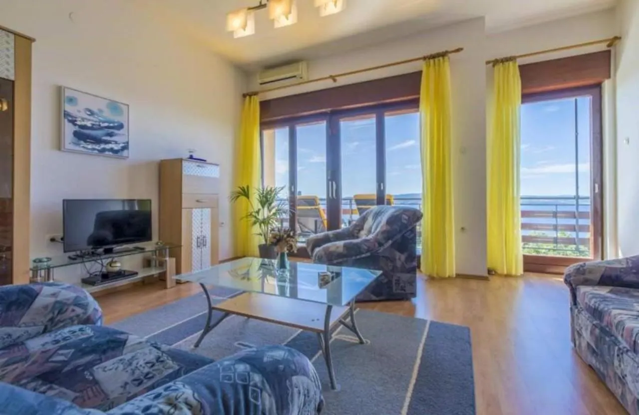 Apartment In Crikvenica 14231