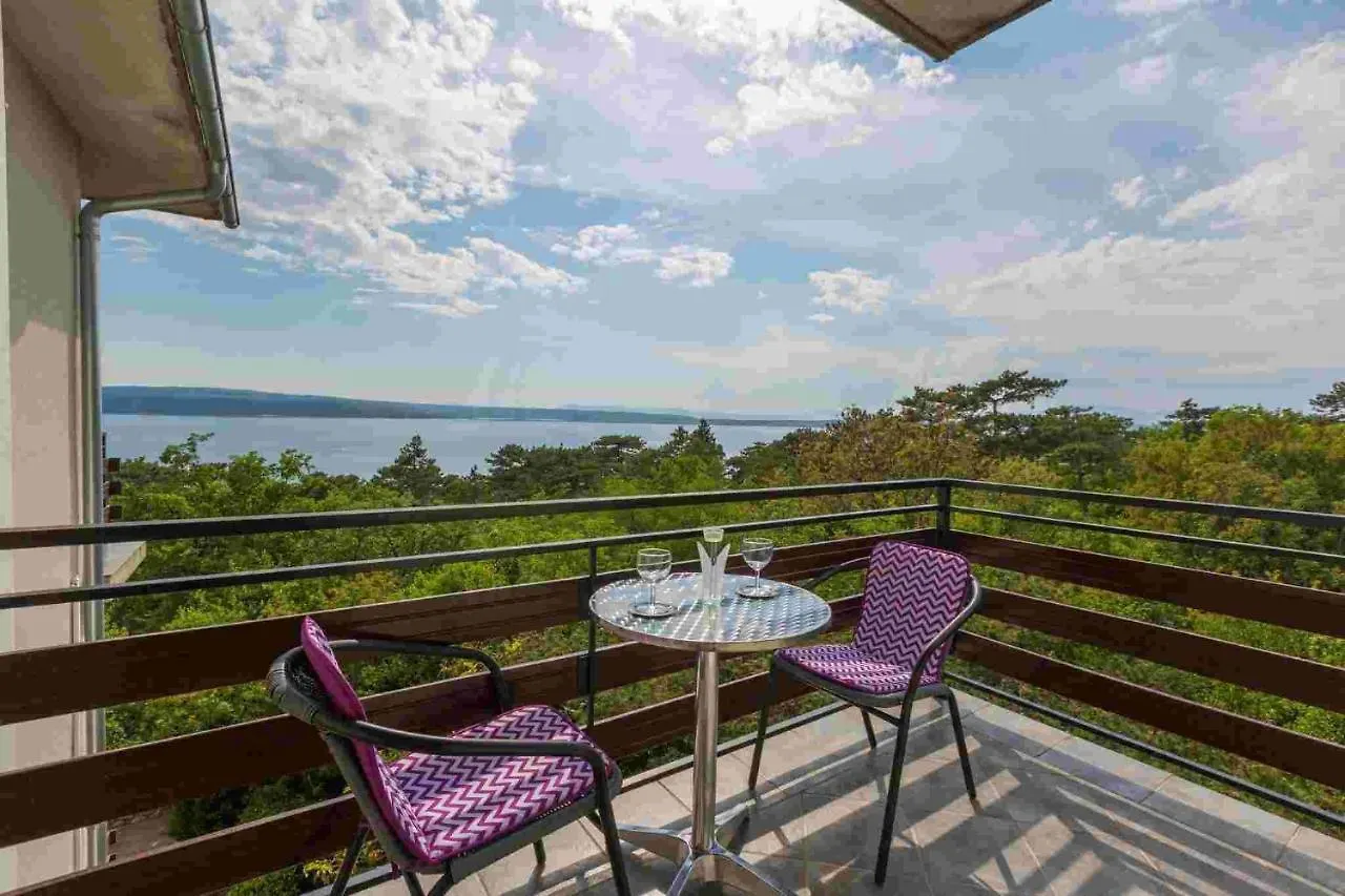 Apartment In Crikvenica 14231