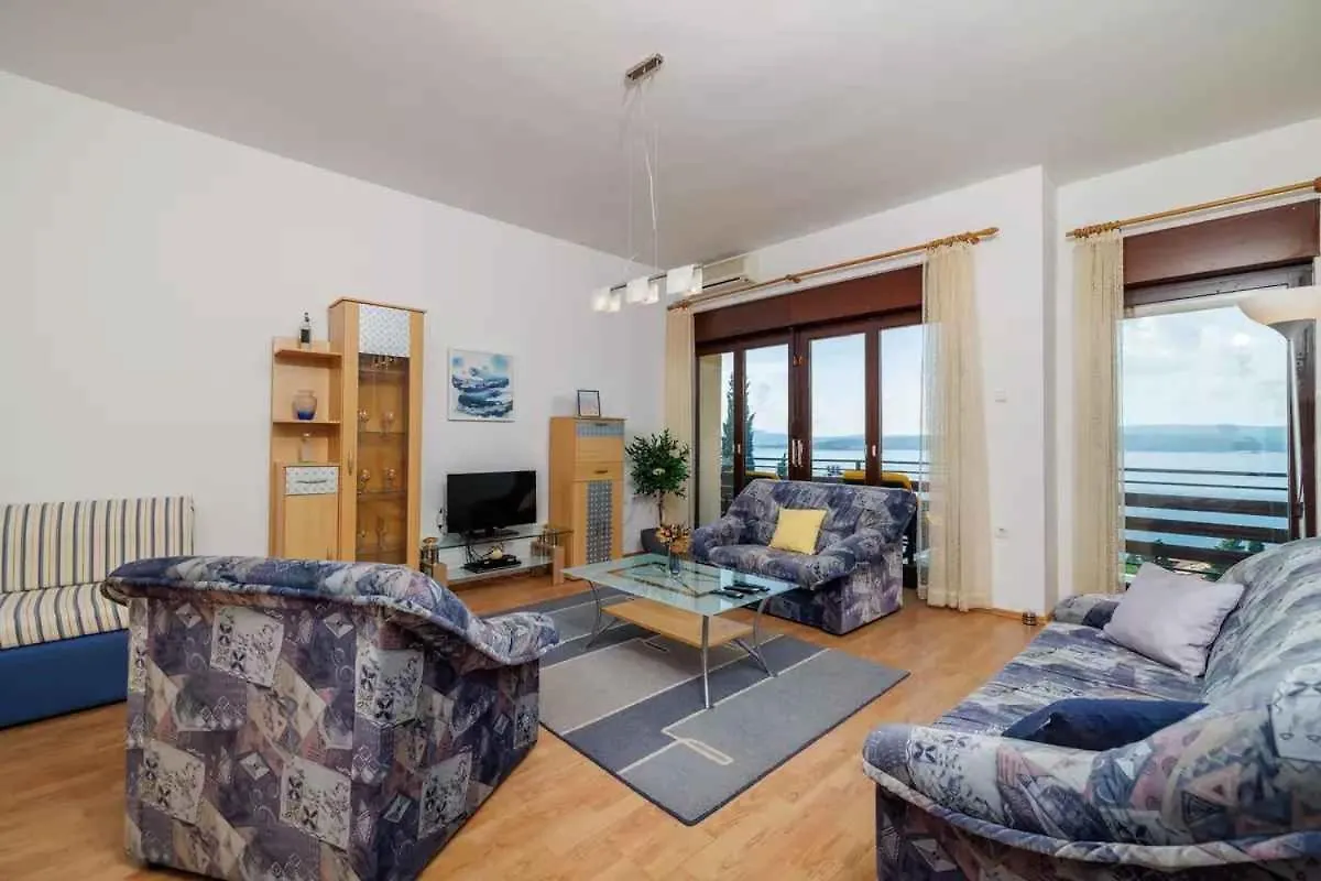 Apartment In Crikvenica 14231