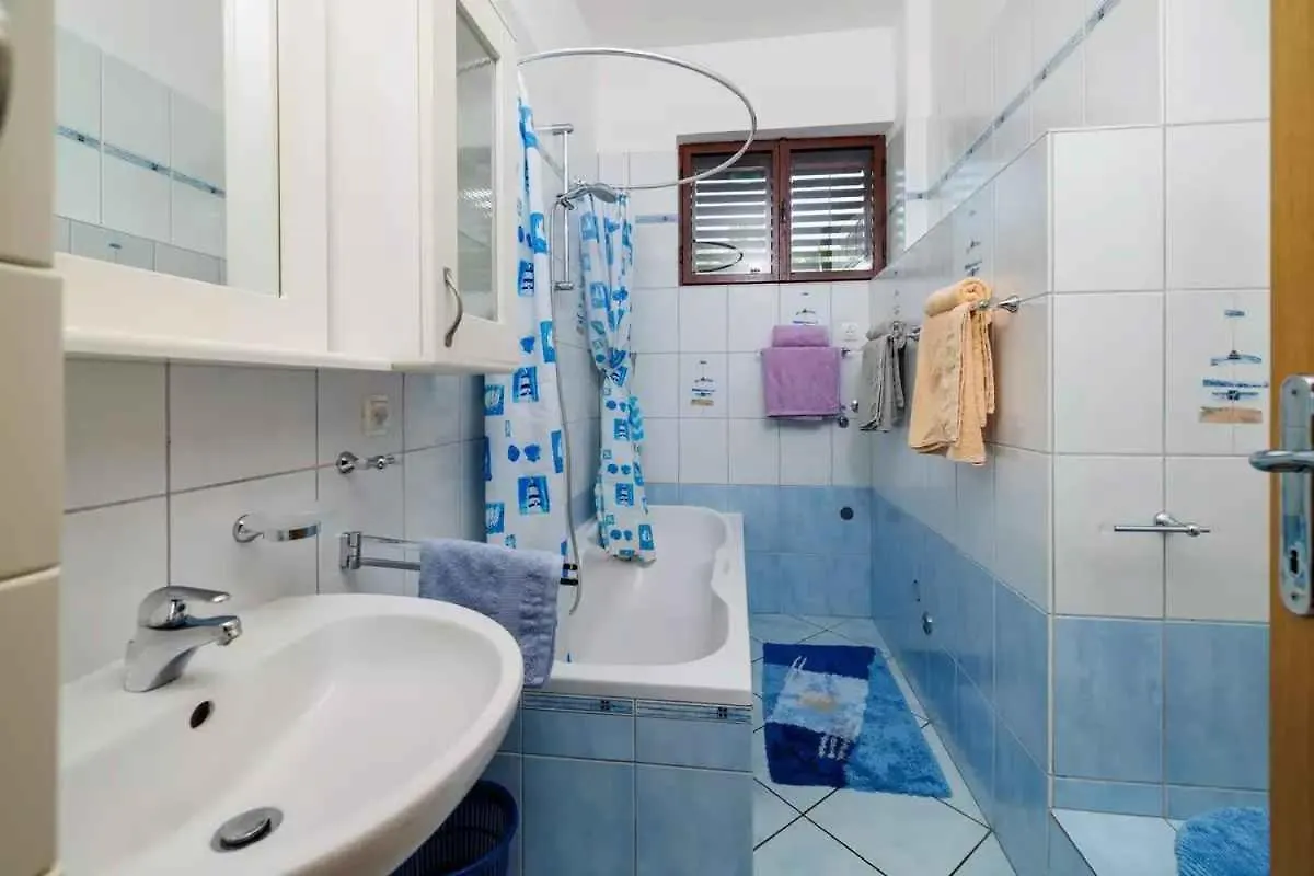 Apartment In Crikvenica 14231 Kroatien