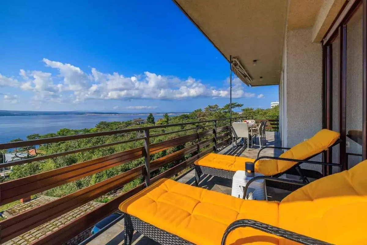 Apartment In Crikvenica 14231 Kroatien