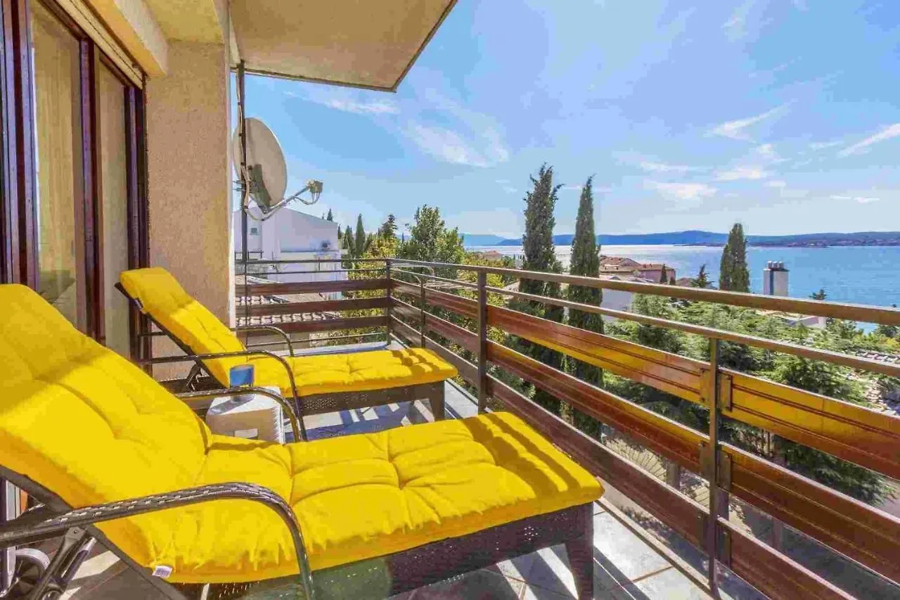 Apartment In Crikvenica 14231